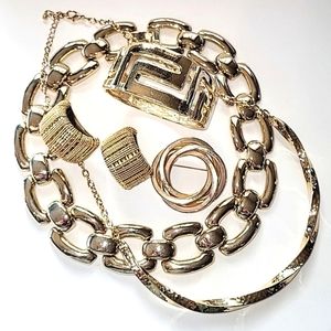 BOLD GOLD BLING NECKLACES, BRACELET JEWELRY LOT - FIVE ITEMS